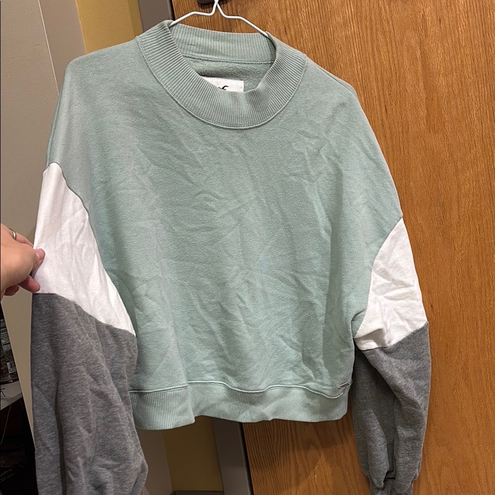 Hollister Teal and Grey Puffy Sleeve CrewNeck